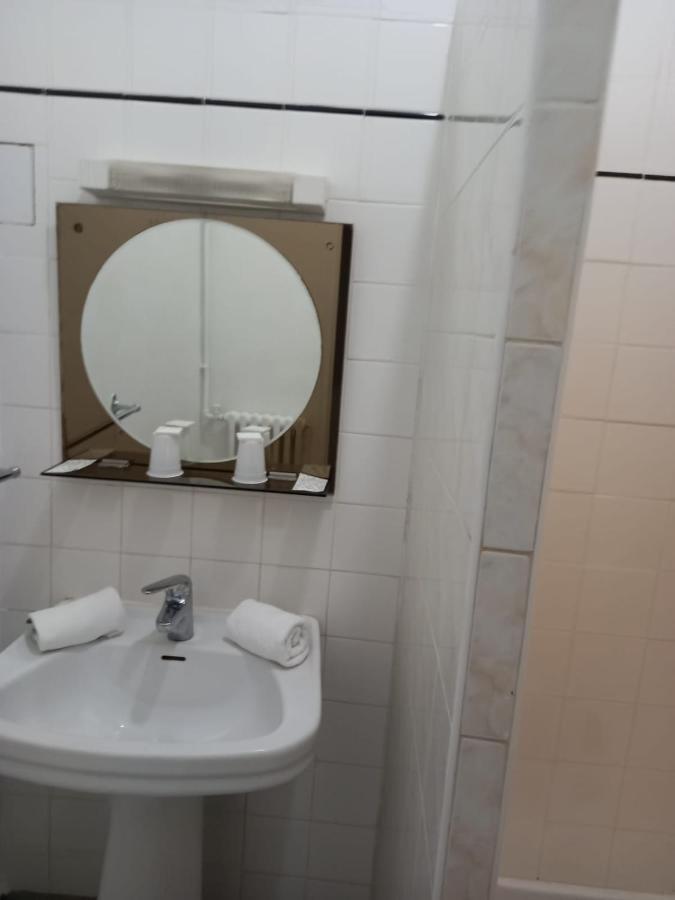 Hotel Residence De Bruxelles Párizs Kültér fotó
